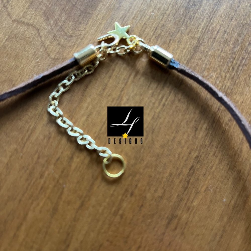 lf Designs: Peace in Sunflowers Choker Collar - Picture 4 of 7